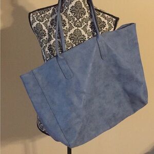 Saks Fifth Avenue Large tote bag